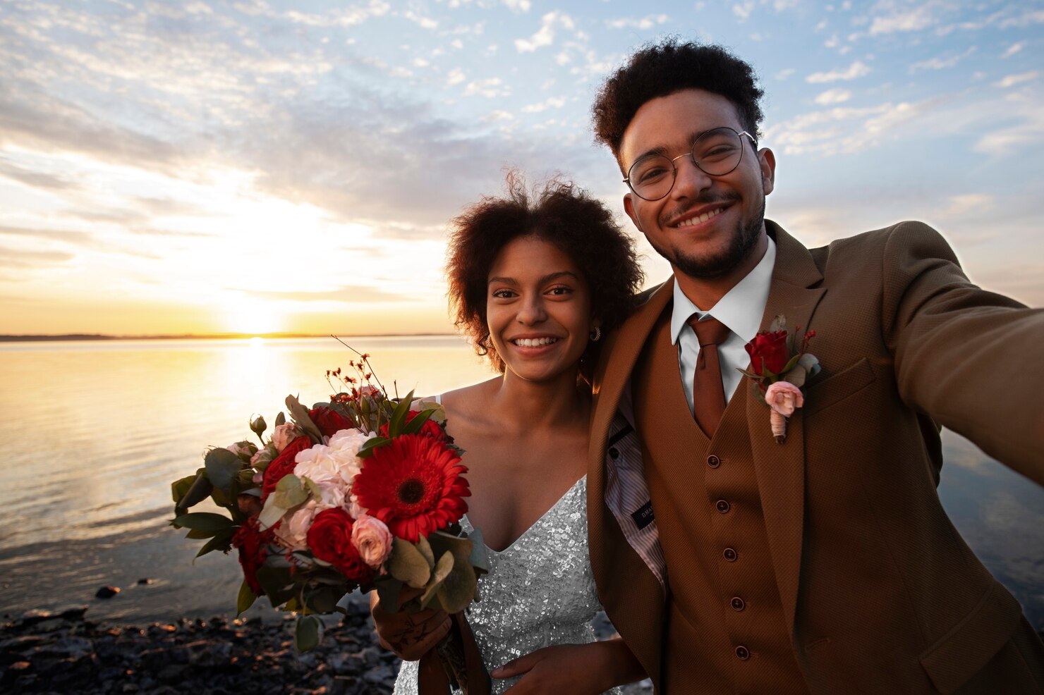 front-view-bride-groom-posing-outdoors_23-2150639521